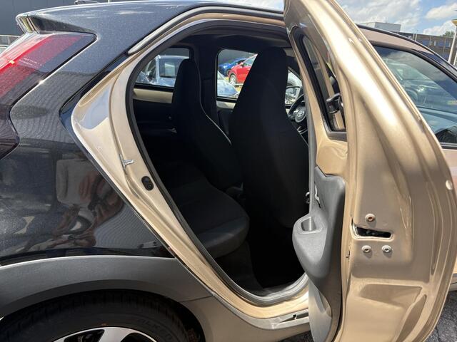 Toyota AYGO X 1.0 VVT-i MT Envy JBL