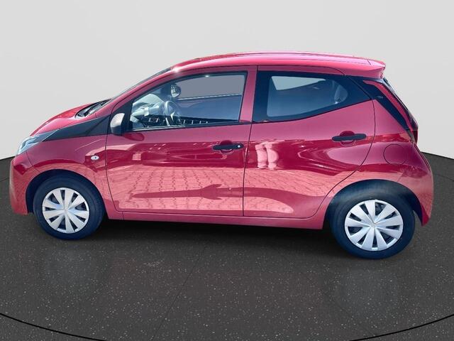 Toyota AYGO 1.0 VVT-i x-fun