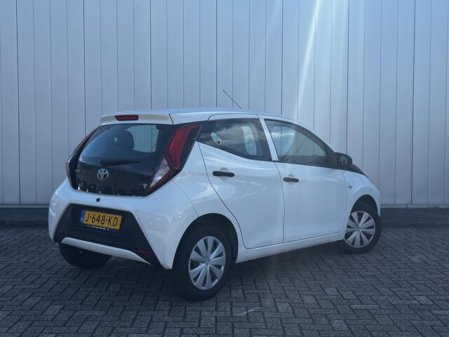 Toyota AYGO 1.0 VVT-i x-fun Airco Radio Bluetooth 1e Eigenaar Dealer onderhouden NL auto