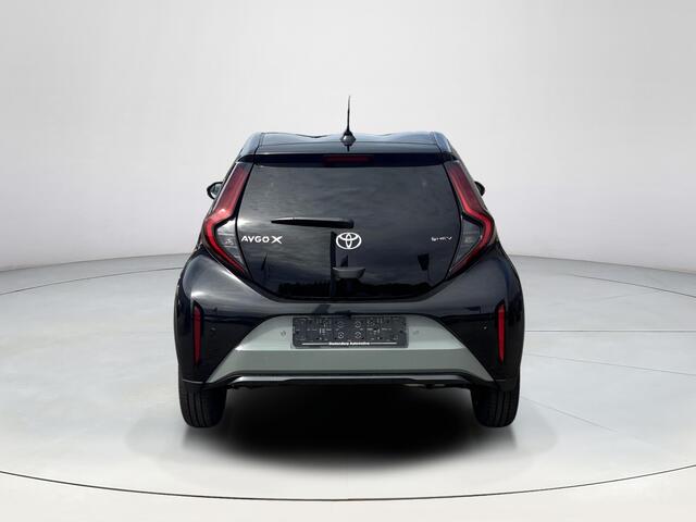 Toyota AYGO X Hybrid 115 envy