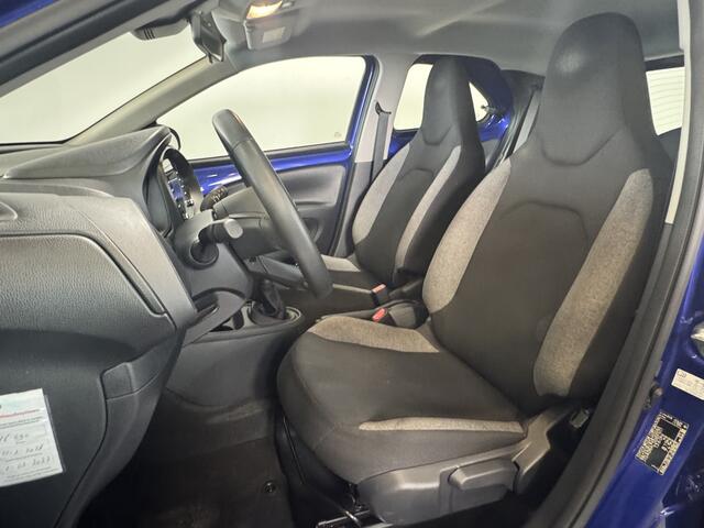 Toyota AYGO X 1.0 VVT-i MT Play Apple Carplay | Achteruitrijcamera |