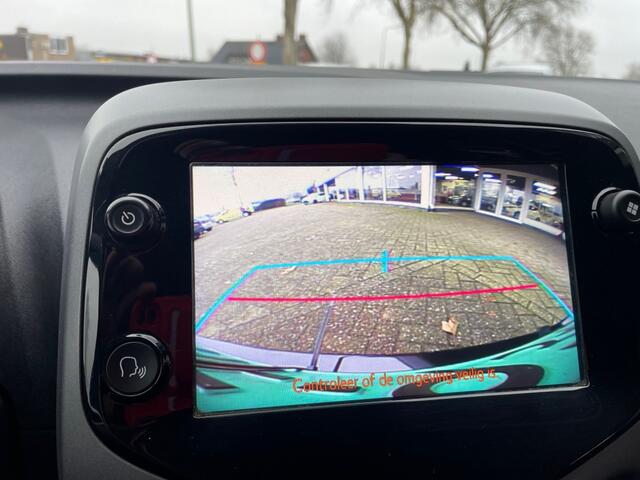 Toyota AYGO 1.0 VVT-i x-play