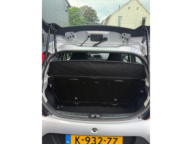Toyota AYGO 1.0 VVT-i x-fun / Airco / Bluetooth / AUX/USB / Radio DAB