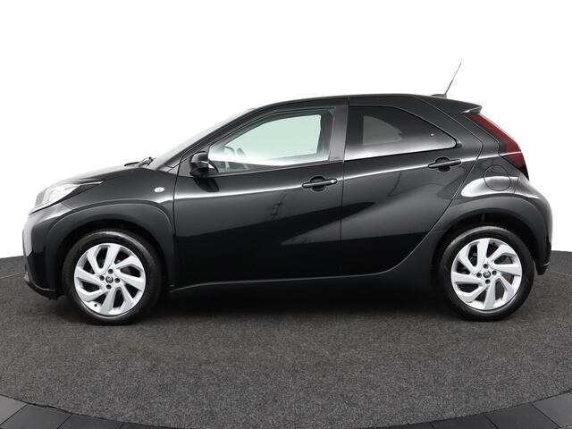 Toyota AYGO X 1.0 VVT-i MT first | LM Velgen | Apple Carplay/Android Auto | extra getint glas |