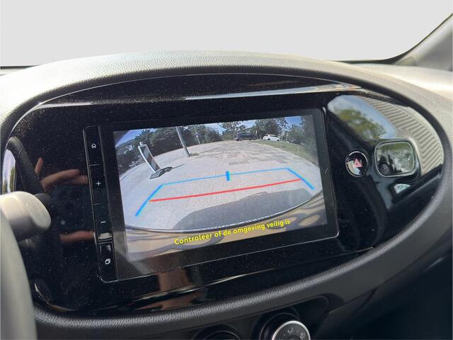 Toyota AYGO X 1.0 VVT-i MT Pulse | TwoTone | AllSeason | Camera | Apple Carplay