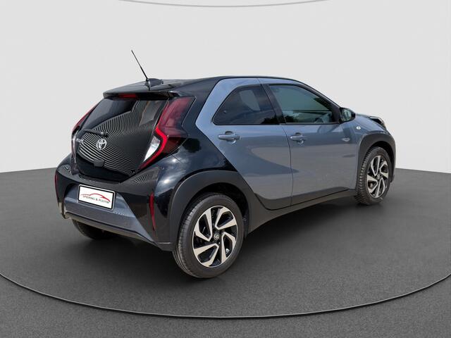 Toyota AYGO X 1.0 VVT-i MT Pulse | TwoTone | AllSeason | Camera | Apple Carplay