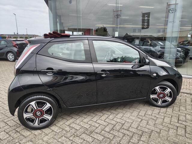 Toyota AYGO 1.0 VVT-i x-wave | El. Vouwdak | Achteruitrijcamera | El. Climat