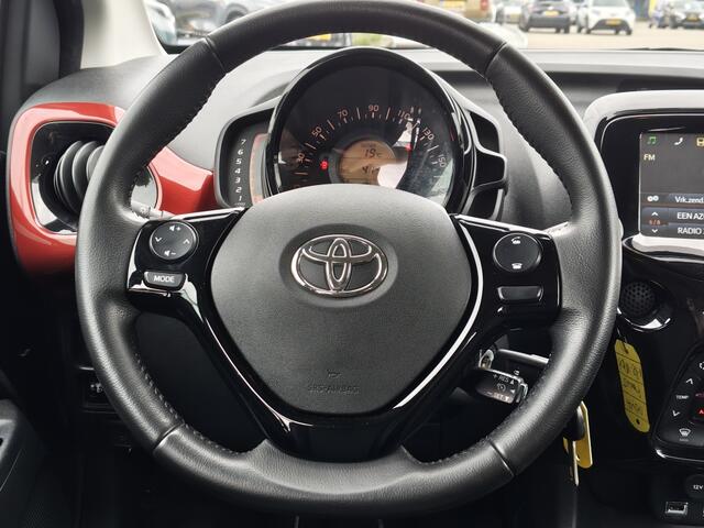 Toyota AYGO 1.0 VVT-i x-wave | El. Vouwdak | Achteruitrijcamera | El. Climat