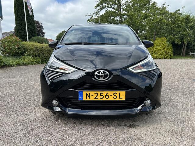 Toyota AYGO 1.0 VVT-i x-cite ultimate,camera,clima.