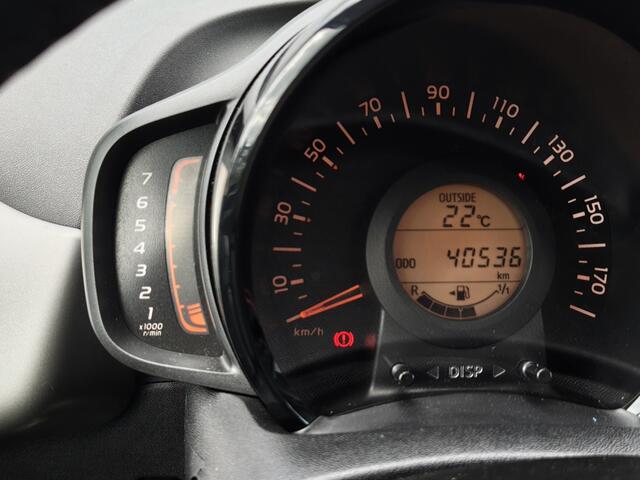Toyota AYGO 1.0 VVT-i x-play | Lichtmetalen Velgen | All Seasons | Airco | A