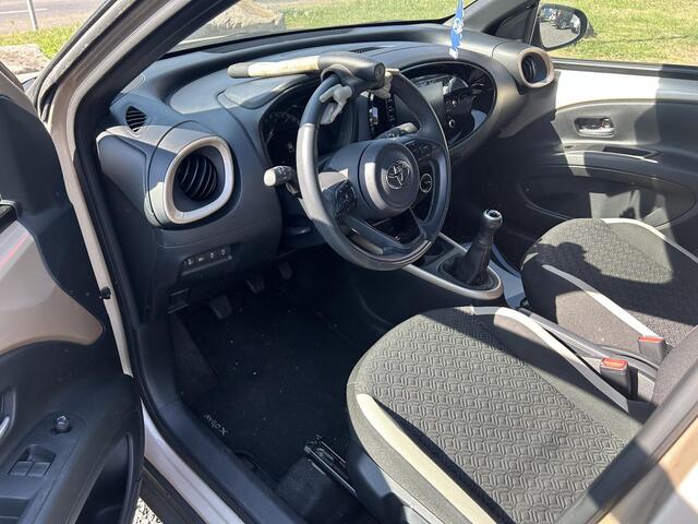 Toyota AYGO X 1.0 VVT-i MT Pulse