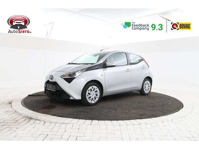 Toyota AYGO 1.0 VVT-i x-play 5 Deurs, Camera,