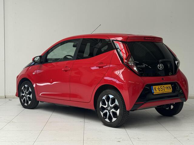 Toyota AYGO 1.0 VVT-i x-joy | Navigatie | Camera | Dealer Onderhouden | Climate Control | Lichtmetalen Velgen 15" |