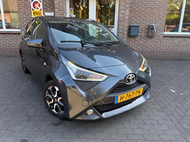Toyota AYGO 1.0 VVT-I X-CITE CARPLAY/CAMERA/2e EIG/ NAP