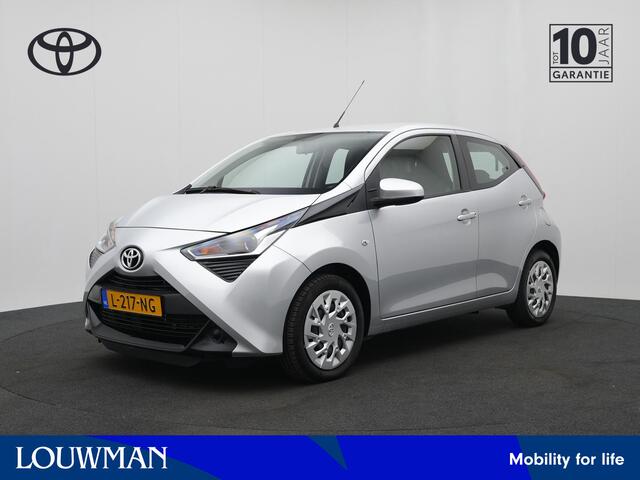 Toyota AYGO 1.0 VVT-i x-play | Apple Carplay-Android Auto | Parkeercamera |