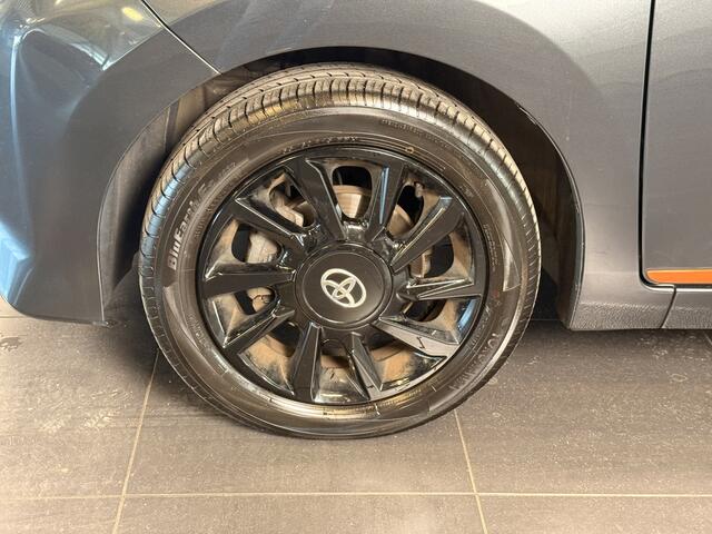Toyota AYGO 1.0 VVT-i JBL
