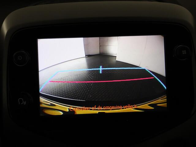 Toyota AYGO 1.0 VVT-i X-Cite Bi-Tone Automaat | Apple Carplay & AndroidAUTO | Lichtmetalen velgen | Camera | Privacy Glass |