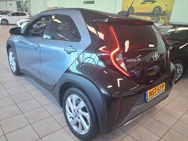 Toyota AYGO X 1.0 VVT-i S-CVT Envy Edition