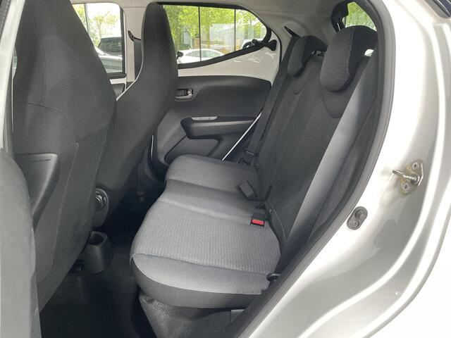 Toyota AYGO 1.0 VVT-i x-joy cabrio