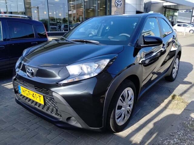 Toyota AYGO X 1.0 VVT-i MT Play