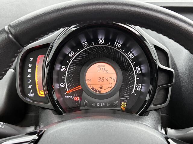 Toyota AYGO 1.0 VVT-i x-play cabrio | 1e Eigenaar | NIEUW GELEVERD & ONDERHOUDEN | Apple Carplay / Android Auto | SL32