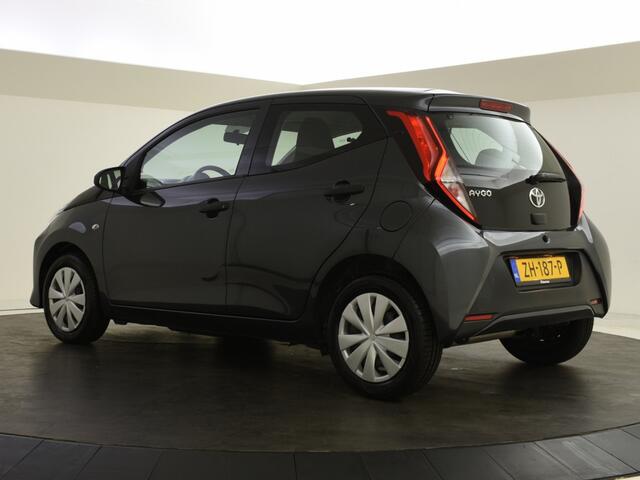 Toyota AYGO 1.0 VVT-i x-fun | Bluetooth | Airco