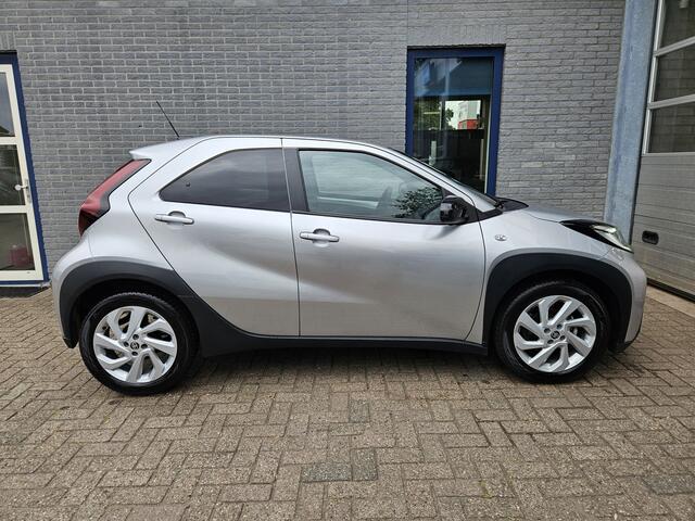 Toyota AYGO X 1.0 VVT-i MT Play Inclusief afleveringskosten