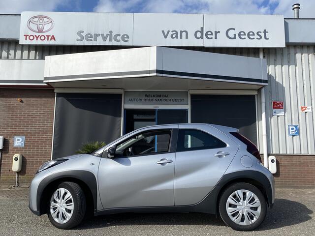Toyota AYGO X 1.0 VVT-i S-CVT Play