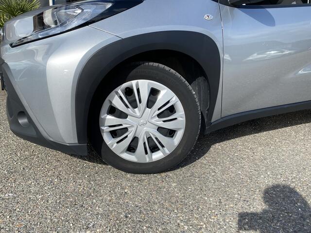 Toyota AYGO X 1.0 VVT-i S-CVT Play