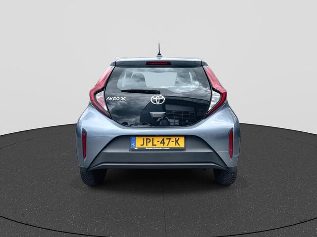 Toyota AYGO X 1.0 VVT-i MT Play