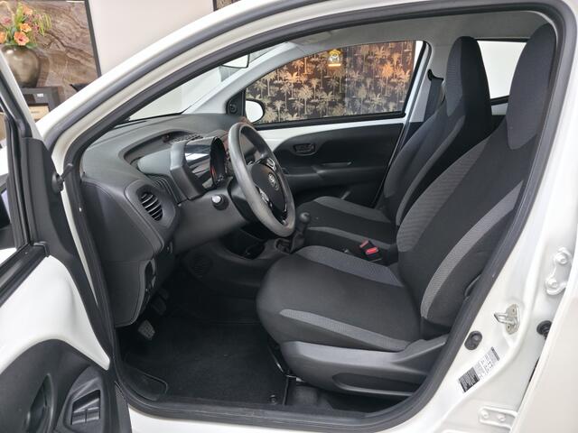 Toyota AYGO 1.0 VVT-i x-fun | cruise | ac | voll deal oh + bkje | LMV | led