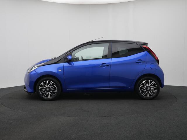 Toyota AYGO 1.0 VVT-i X-Clusiv X-Shift Automaat | Keyless Entry | Toyota Safety Sense |