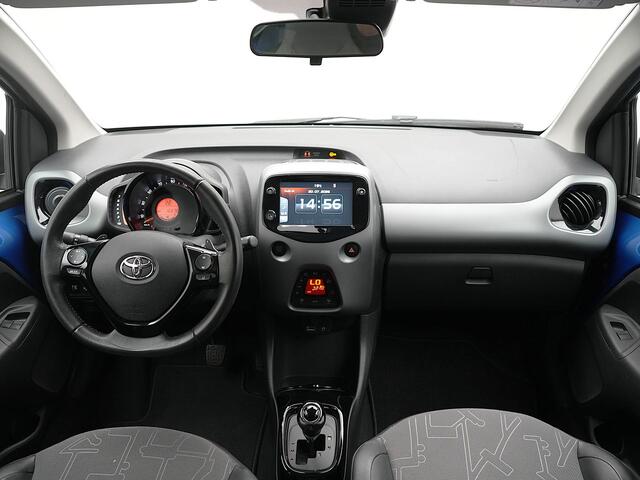 Toyota AYGO 1.0 VVT-i X-Clusiv X-Shift Automaat | Keyless Entry | Toyota Safety Sense |