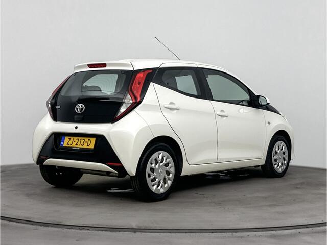 Toyota AYGO 1.0 VVT-i x-play limited Applecarplay & Android auto | Achteruitrijcamera | Led dagrijverlichting