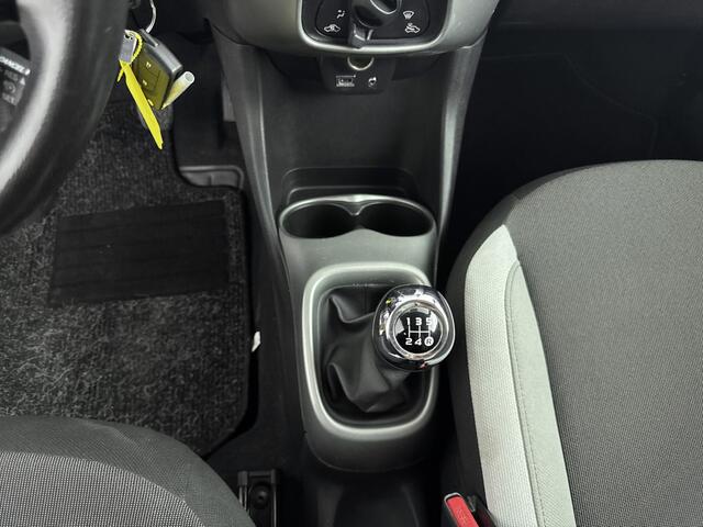 Toyota AYGO 1.0 VVT-i x-play Limited Achteruitrijcamera | LED dagrijverlichting | Bluetooth