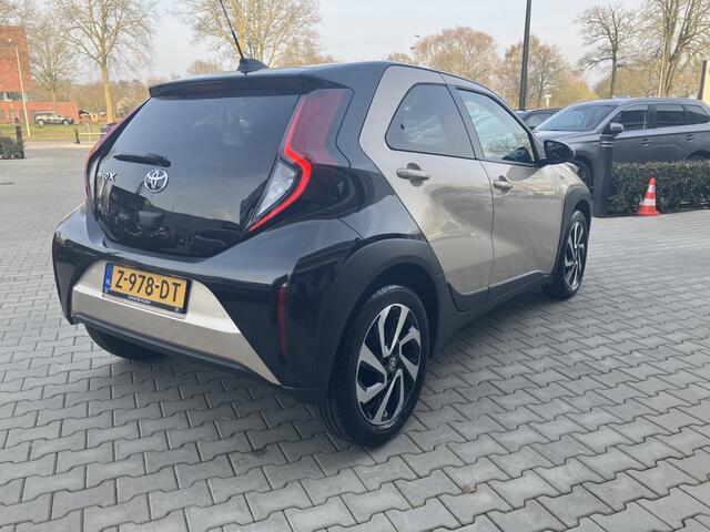Toyota AYGO X 1.0 VVT-i AUTOMAAT Puls | Apple Car-Play | Camera