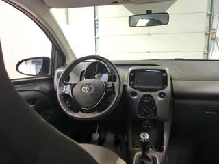 toyota-aygo-1.0-vvt-i-x-play,-camer