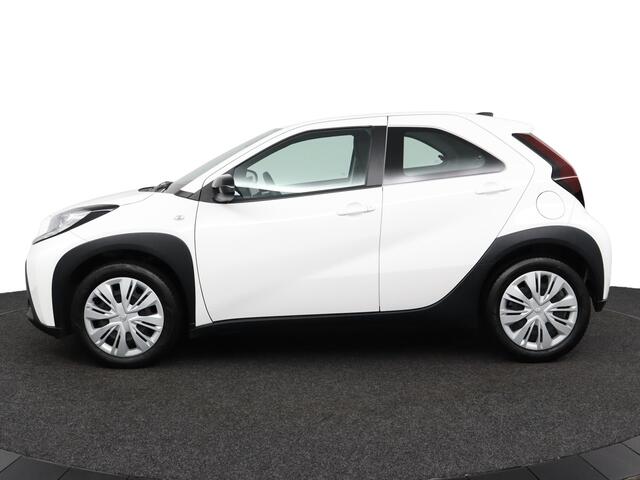 Toyota AYGO X 1.0 VVT-i MT Play | Apple Carplay/Android Auto |