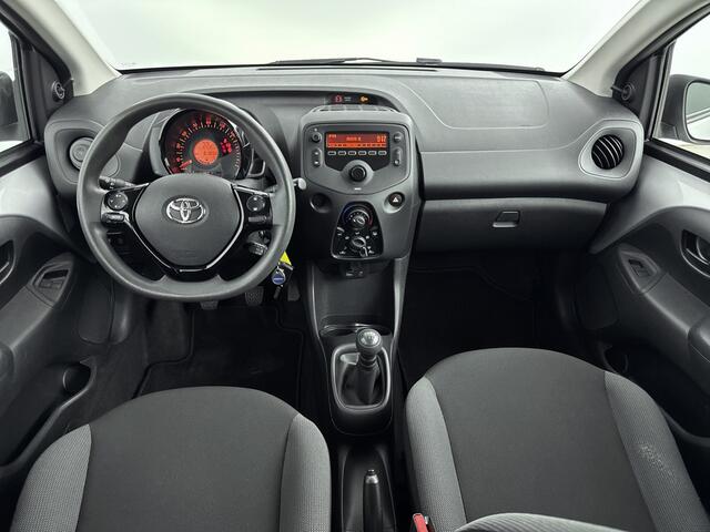 Toyota AYGO 1.0 VVT-i x-fun | Airco | Bluetooth | NL-Auto |