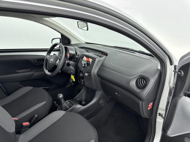 Toyota AYGO 1.0 VVT-i x-fun | Airco | Bluetooth | NL-Auto |