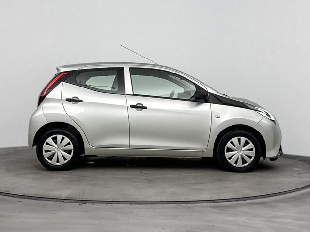 Toyota AYGO 1.0 VVT-i x-fun | Airco | Bluetooth | NL-Auto |