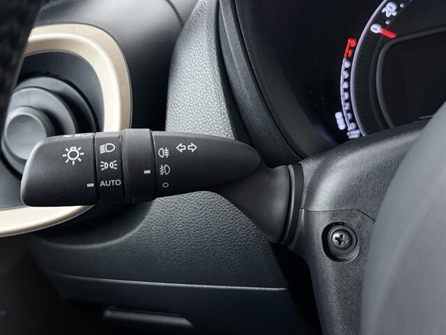 Toyota AYGO X 1.0 VVT-i MT Pulse | Apple CarPlay / Android Auto (Navigatie) | Trekhaak |