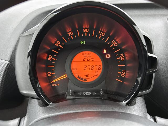 Toyota AYGO 1.0 VVT-i X-Pack | Bluetooth radio | El. ramen | Centrale deurevergrendeling