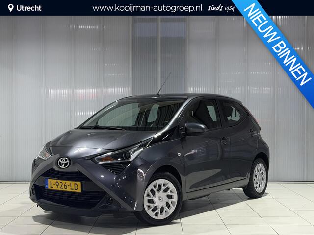 Toyota AYGO 1.0 VVT-i x-play limited
