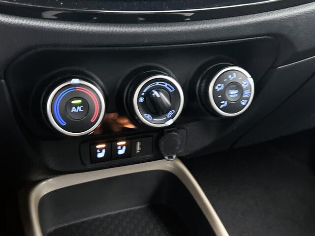 Toyota AYGO X 1.0 VVT-i MT Pulse Limited | Apple Carplay/Android auto | Stoelverwarming | Climate Control |