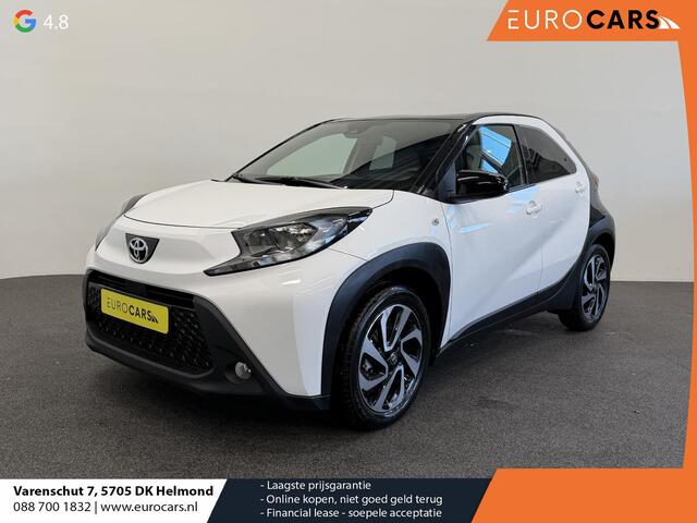 Toyota AYGO X 1.0 VVT-i Automaat Pulse Navigatie Apple Carplay/Android Auto Camera 17" Lichtmetalen Velgen Climate Control Adaptive Cruise Control Two Tone