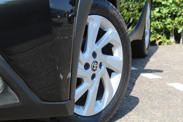 Toyota AYGO X 1.0 VVT-i MT first | Rijklaar | Stoelverw. | Clima | LED | Apple/Android | Privacy glass | LM-velgen | All-seasons