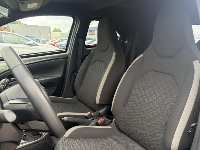 Toyota AYGO X 1.0 VVT-i MT Pulse Limited Stoel Verwarming LMV Carplay Dealer Onderhouden Cruise