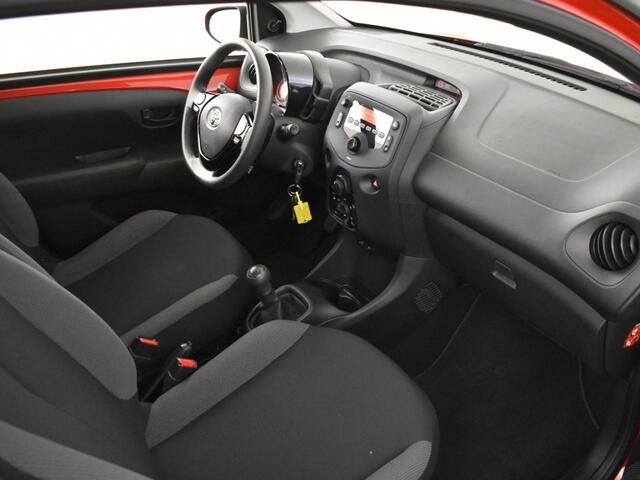 Toyota AYGO 1.0 VVT-i x-fun | DAB | Airco | Cruise control |