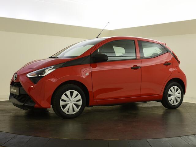 Toyota AYGO 1.0 VVT-i x-fun | DAB | Airco | Cruise control |